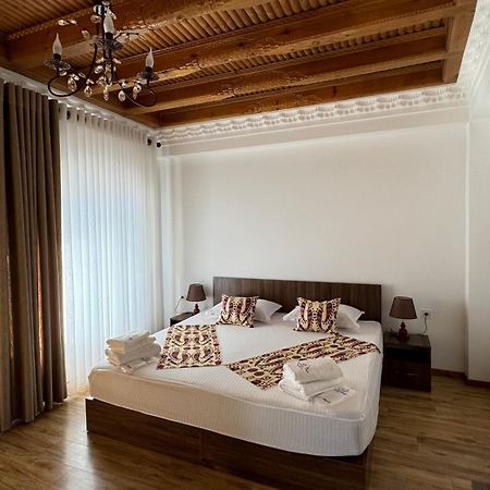 Mahbubakhon Guest House In Old City Bukhara Bagian luar foto