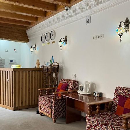 Mahbubakhon Guest House In Old City Bukhara Bagian luar foto