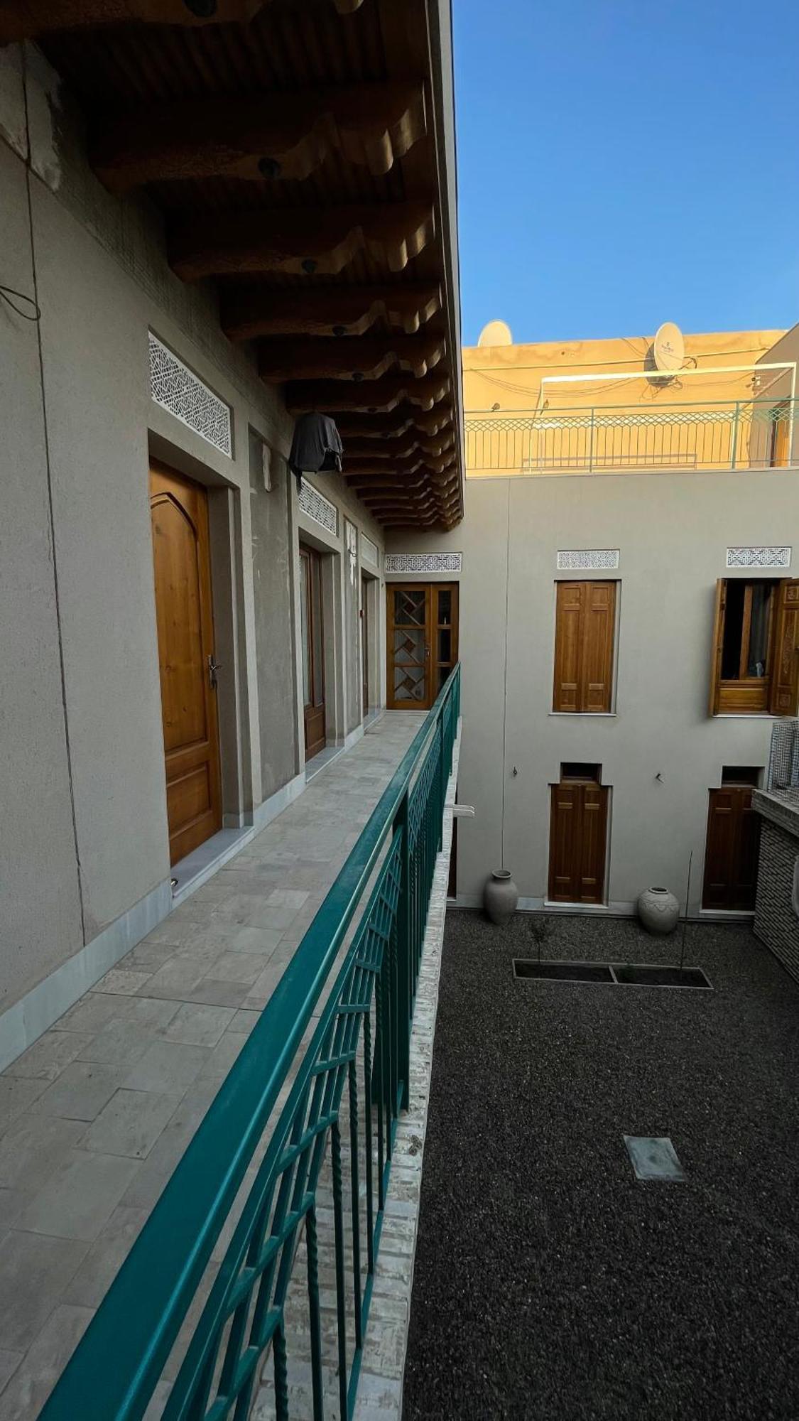 Mahbubakhon Guest House In Old City Bukhara Bagian luar foto