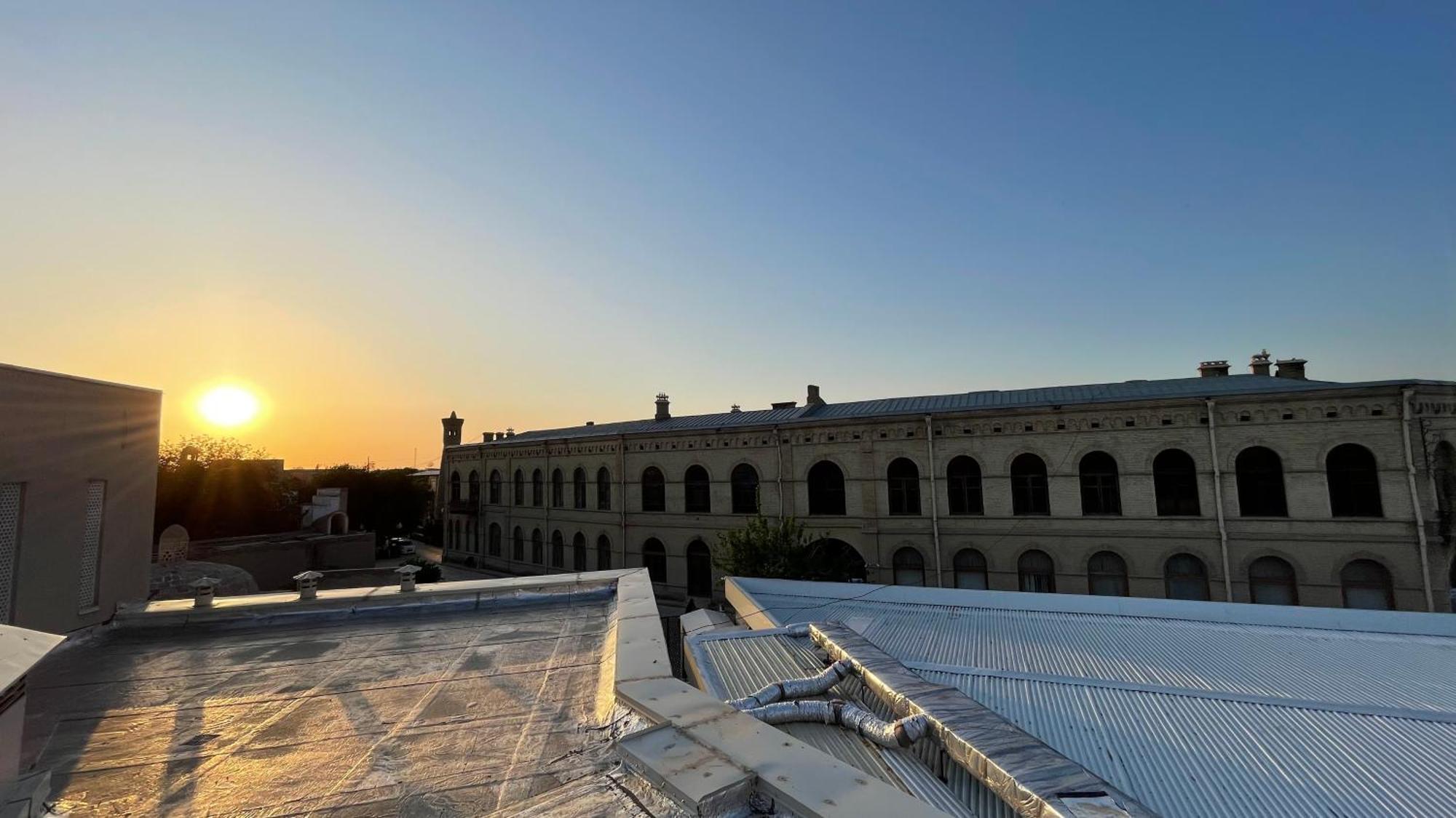 Mahbubakhon Guest House In Old City Bukhara Bagian luar foto