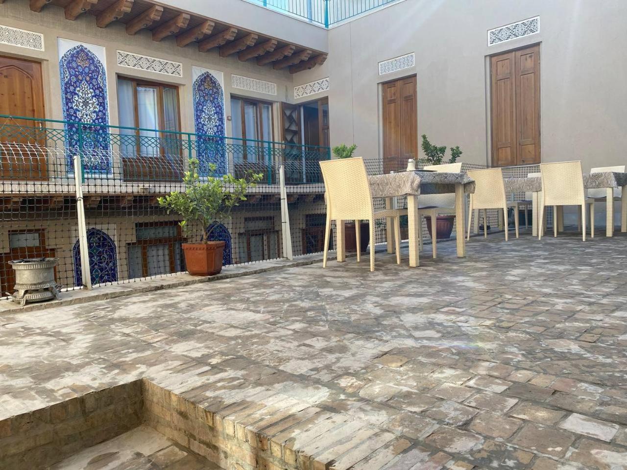 Mahbubakhon Guest House In Old City Bukhara Bagian luar foto
